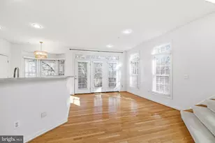 1817 Fallbrook Ln, Vienna, VA 22182 - Photo 16