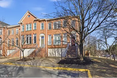 1817 Fallbrook Lane, Vienna, VA 22182 - Photo 2