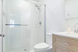 5480 Lighthouse Ln, Burke, VA 22015 - Photo 8