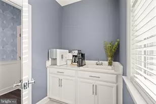 15809 Delaney Chase Wy, Centreville, VA 20120 - Photo 46