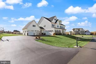 15809 Delaney Chase Wy, Centreville, VA 20120 - Photo 6