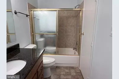 5823 Royal Ridge Drive, Springfield, VA 22152 - Photo 20