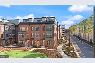 11256 Faraday Park Drive, Reston, VA 20190 - Photo 4