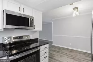 12002 Golf Ridge Ct, Fairfax, VA 22033 - Photo 16