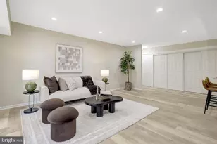 7800 Dassett Ct, Annandale, VA 22003 - Photo 6