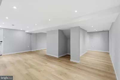 11410 Waples Mill Road, Oakton, VA 22124 - Photo 30