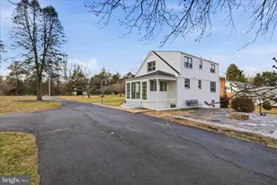 11410 Waples Mill Rd, Oakton, VA 22124 - Photo 34