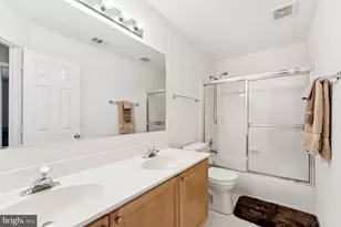 6251 Windham Hill Run, Alexandria, VA 22315 - Photo 22