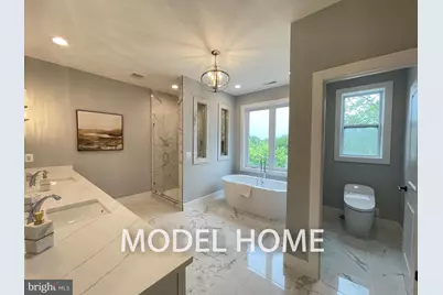 449 Lawyers Road NW, Vienna, VA 22180 - Photo 24