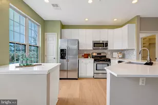 4200 Mozart Brigade Ln, Fairfax, VA 22033 - Photo 8