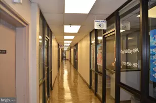 3705 S George Mason Dr, Falls Church, VA 22041 - Photo 32