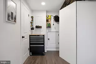 3809 Moss Dr, Annandale, VA 22003 - Photo 48