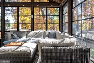 3809 Moss Dr, Annandale, VA 22003 - Photo 6