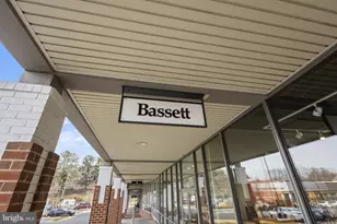 2370 Whitestone Hill Ct, Falls Church, VA 22043 - Photo 90