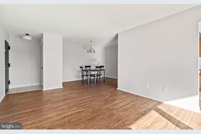 561 Florida Avenue #204, Herndon, VA 20170 - Photo 12