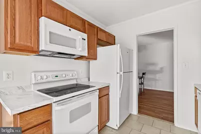 561 Florida Avenue #204, Herndon, VA 20170 - Photo 10