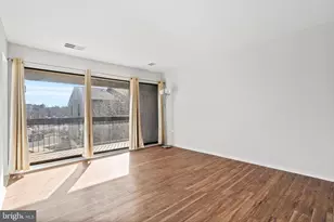 561 Florida Ave, Herndon, VA 20170 - Photo 14