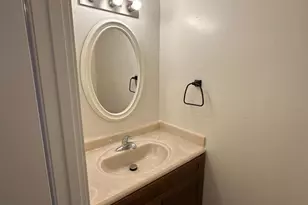 9655 Masterworks Dr, Vienna, VA 22181 - Photo 10