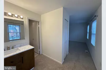 9655 Masterworks Drive, Vienna, VA 22181 - Photo 4