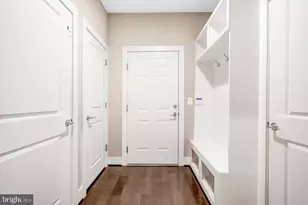 7770 Belvale Dr, Alexandria, VA 22315 - Photo 26