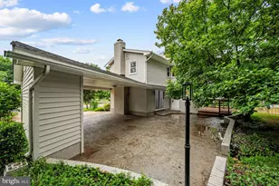 8612 Cottage St, Vienna, VA 22180 - Photo 62