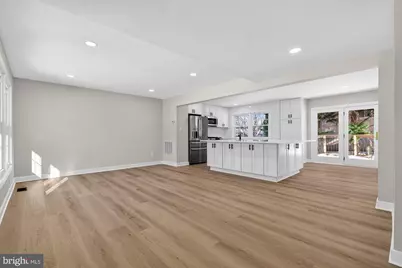 8612 Cottage Street SW, Vienna, VA 22180 - Photo 8