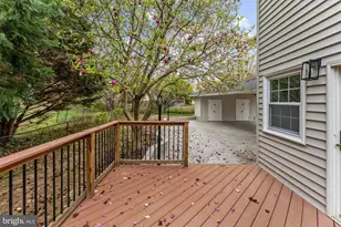 8612 Cottage St, Vienna, VA 22180 - Photo 62