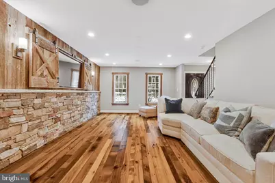 10912 Hunt Club Road, Reston, VA 20190 - Photo 20