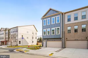 6247 Folly Ln, Alexandria, VA 22315 - Photo 2