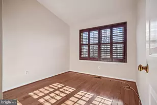 12316 Field Lark Ct, Fairfax, VA 22033 - Photo 20
