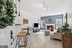 14317 Climbing Rose Way, Centreville, VA 20121 - Photo 6