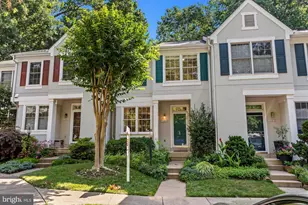 11280 Fairwind Way, Reston, VA 20190 - Photo 30