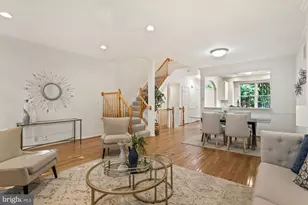 11280 Fairwind Way, Reston, VA 20190 - Photo 4