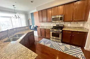 13673 Venturi Ln, Herndon, VA 20171 - Photo 12