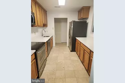 521 Florida Avenue #102, Herndon, VA 20170 - Photo 8