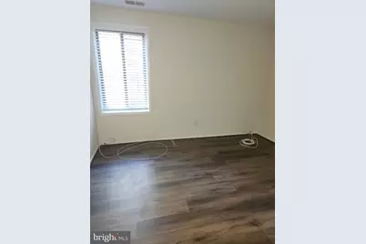 521 Florida Avenue #102, Herndon, VA 20170 - Photo 14