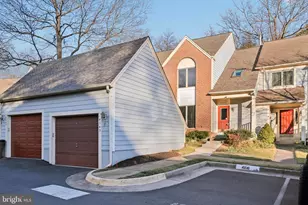 4043 Lake Glen Rd, Fairfax, VA 22033 - Photo 1