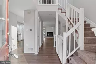 4043 Lake Glen Rd, Fairfax, VA 22033 - Photo 4