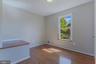 11778 Hollyview Drive, Great Falls, VA 22066 - Photo 28