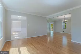 11778 Hollyview Dr, Great Falls, VA 22066 - Photo 14