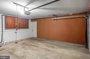 1543 Youngs Point Pl, Herndon, VA 20170 - Photo 26