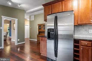 1543 Youngs Point Pl, Herndon, VA 20170 - Photo 8