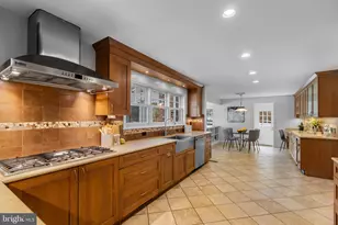 7105 Devonshire Rd, Alexandria, VA 22307 - Photo 20