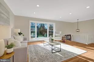 307 Valeview Ct NW, Vienna, VA 22180 - Photo 10