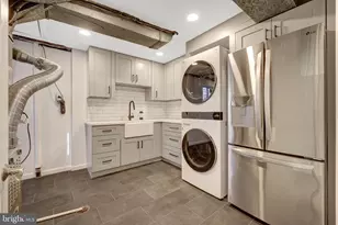 307 Valeview Ct NW, Vienna, VA 22180 - Photo 42