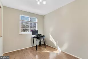 12127 Purple Sage Ct, Reston, VA 20194 - Photo 12