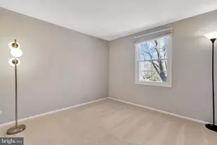 12127 Purple Sage Ct, Reston, VA 20194 - Photo 18