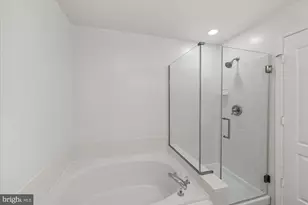 6613 Netties Ln, Alexandria, VA 22315 - Photo 18