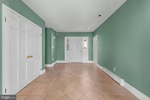 901 Walker Rd, Great Falls, VA 22066 - Photo 4