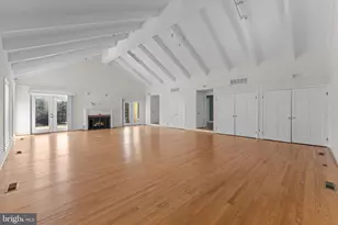 901 Walker Rd, Great Falls, VA 22066 - Photo 20